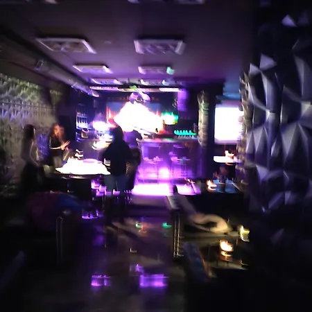 Maison d'hôtes Terminal 1 *