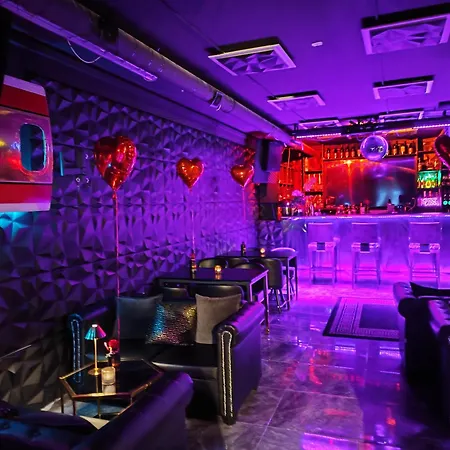 Pensión Terminal 1 *